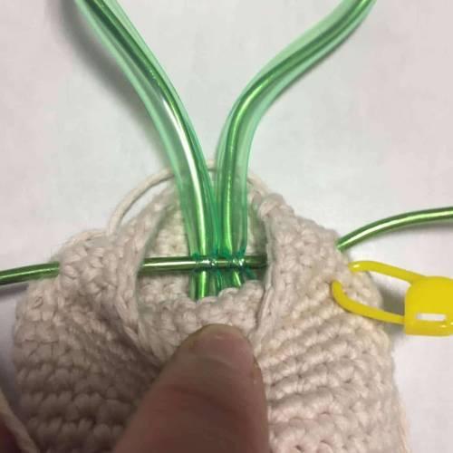 Amigurumi crochet Atravesar esqueleto brazos