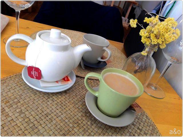 Café y té para terminar la visita al restaurante Masala de Burgos.