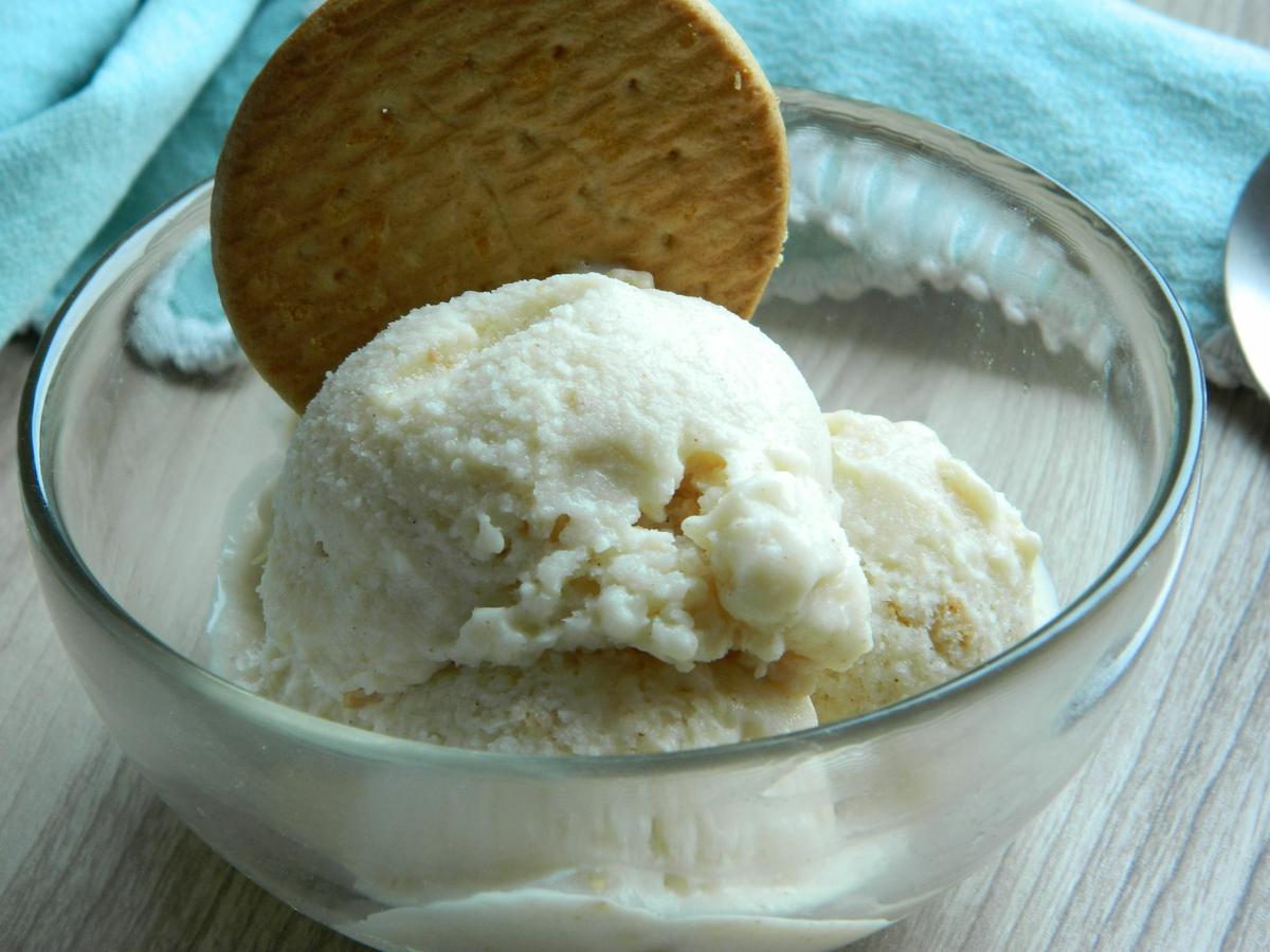 heladocaserodemanzanacanelaygalleta2