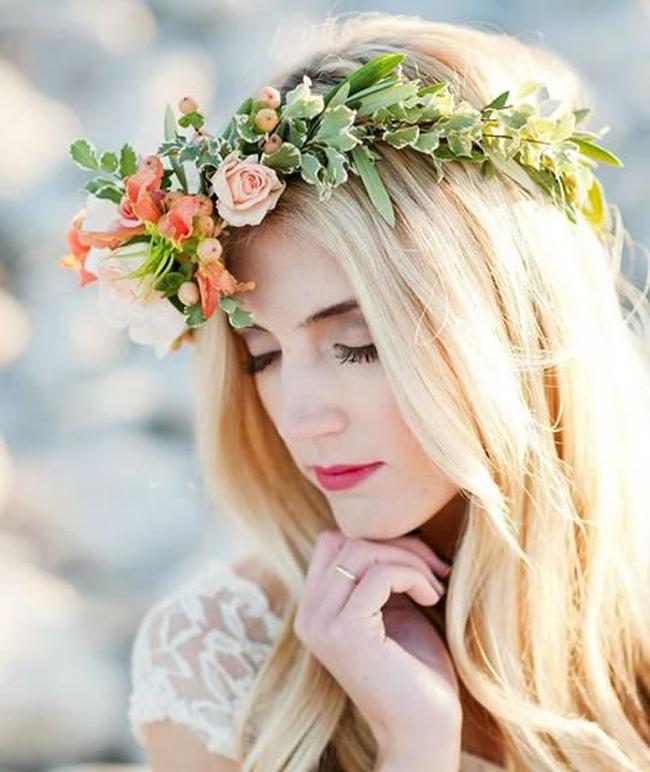 novias-corona-flores-12