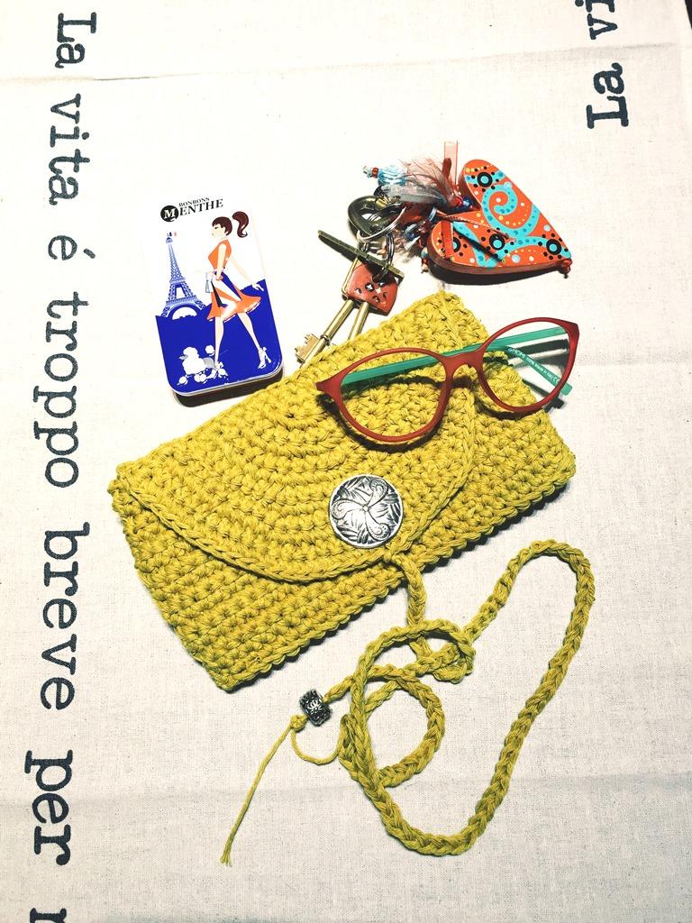 Tejido joven - Clutch