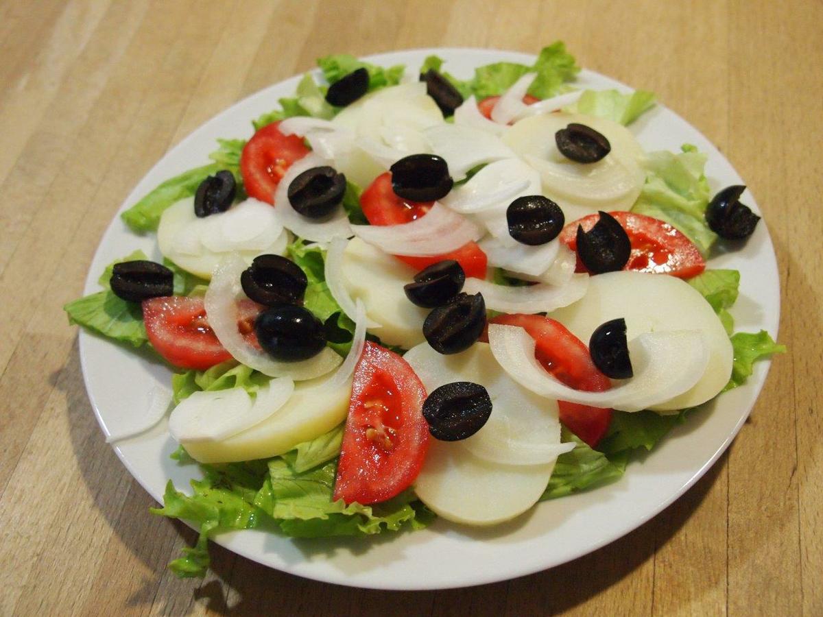 Ensalada melva mojo verde