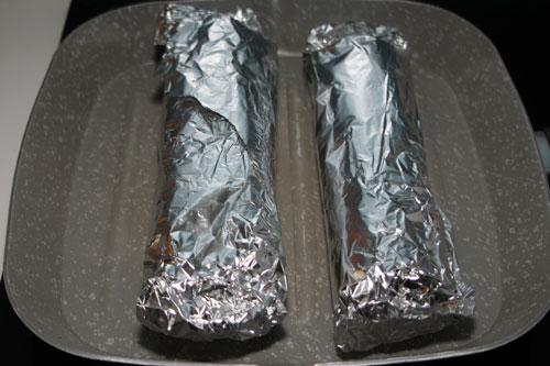 envolver-el-Kebab-de-Pollo-Casero-en-papel-de-aluminio