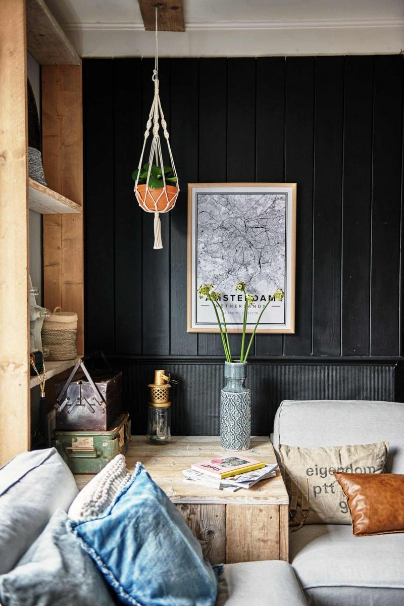 Decorar con color negro