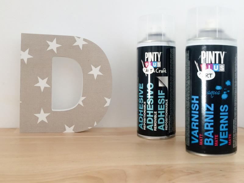 Decoupage con adhesivo y barniz en spray Pintyplus 1
