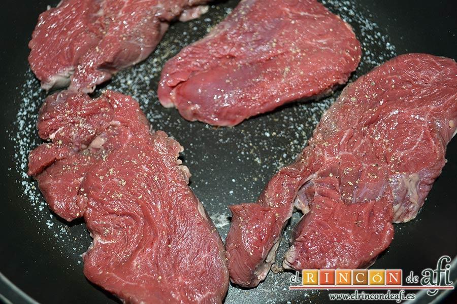 Solomillo de ternera con salsa de mostaza y miel, hacer los solomillos al gusto