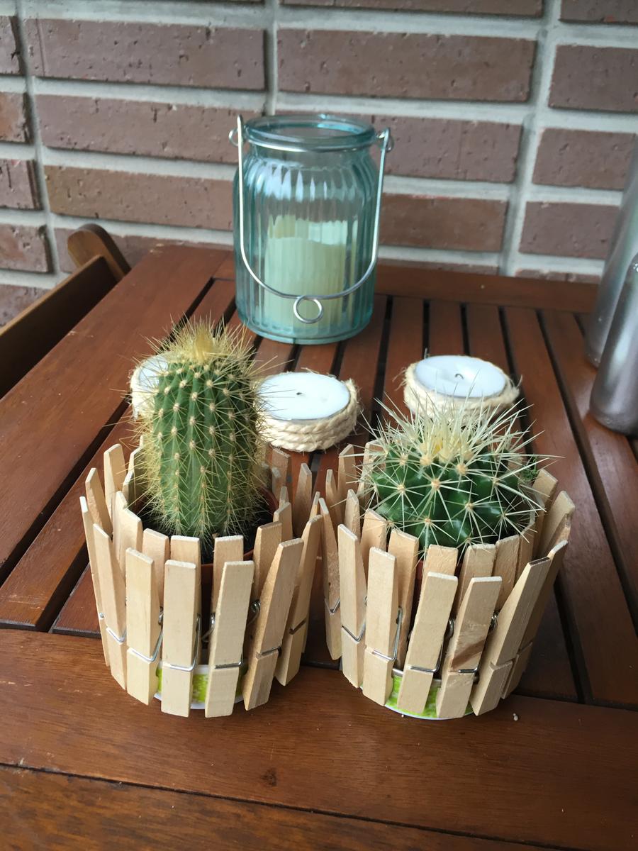 manualidades con niños: maceta hecha con pinzas de madera