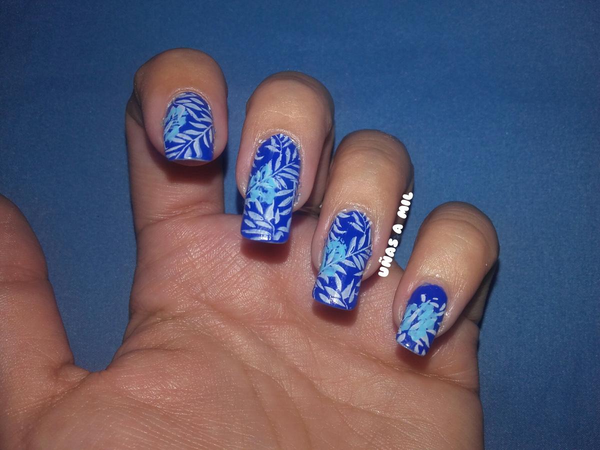 uñas_a_mil_diseño_decoración_uñas_nail_art_azul_tropical_hawaiano_estampador_transparente_clear_jelly_stamper_colaboración_born_pretty_store (5)