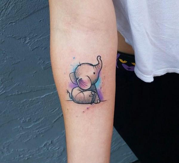 Tatuaje pequeño elefante