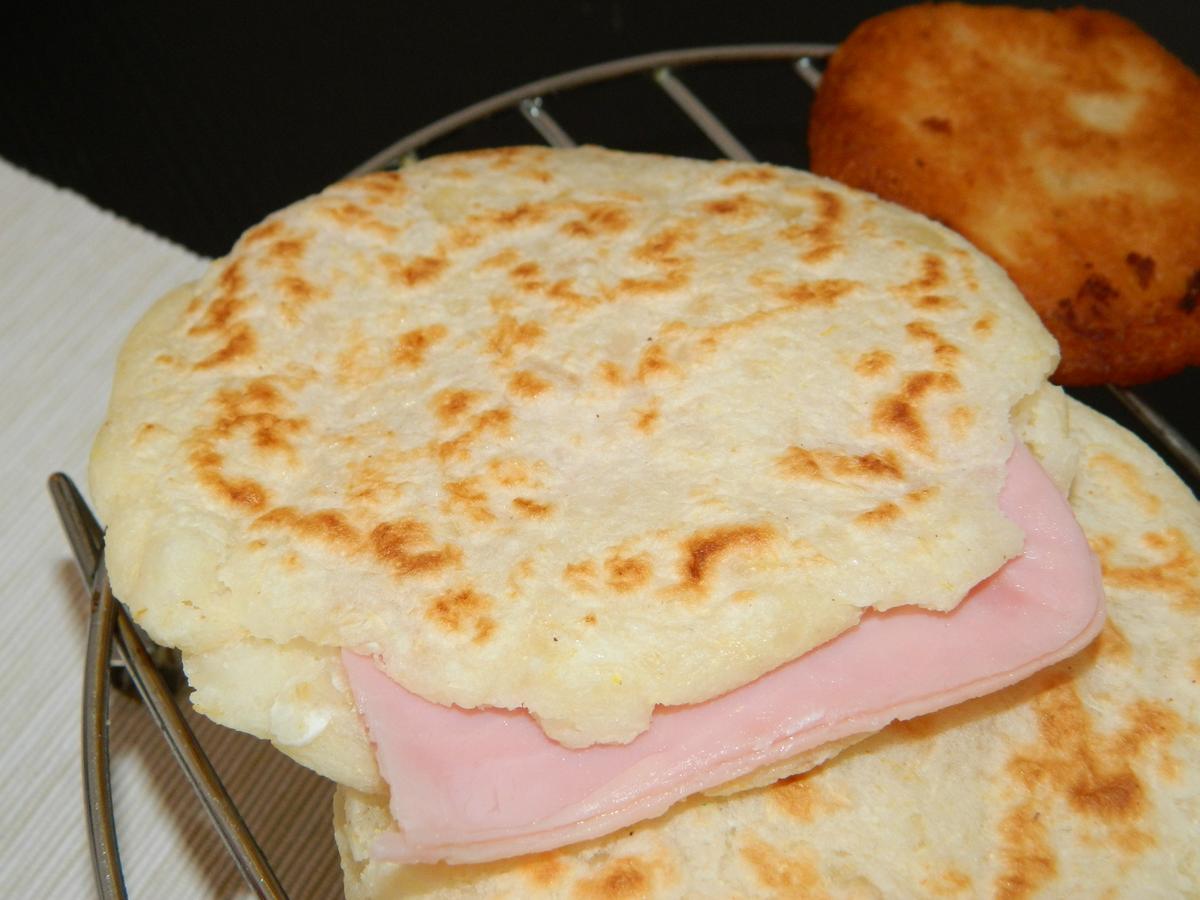 arepas de yuca 6