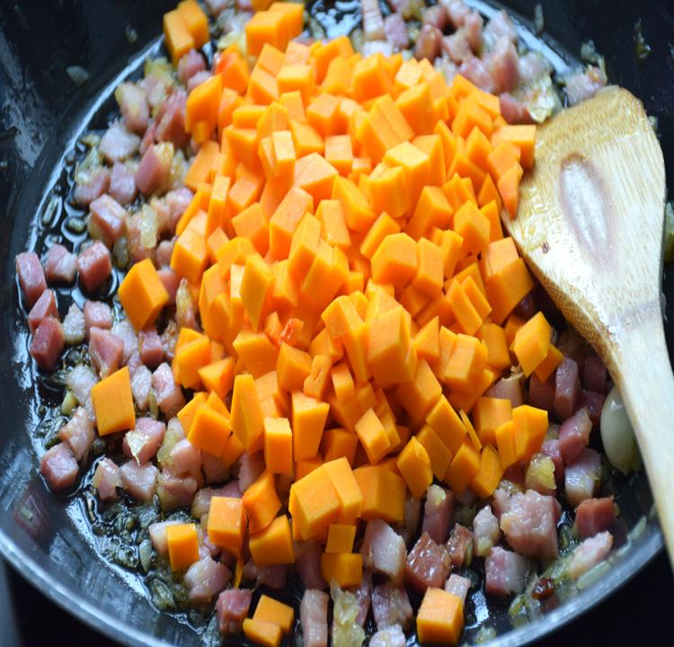 pasta con calabaza y bacon