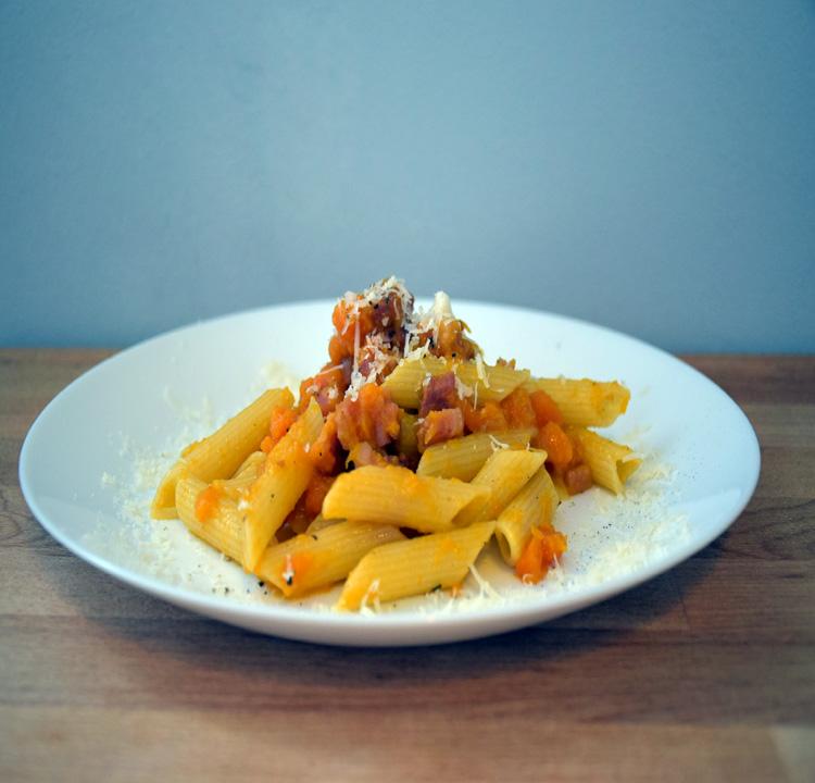 pasta con calabaza y bacon