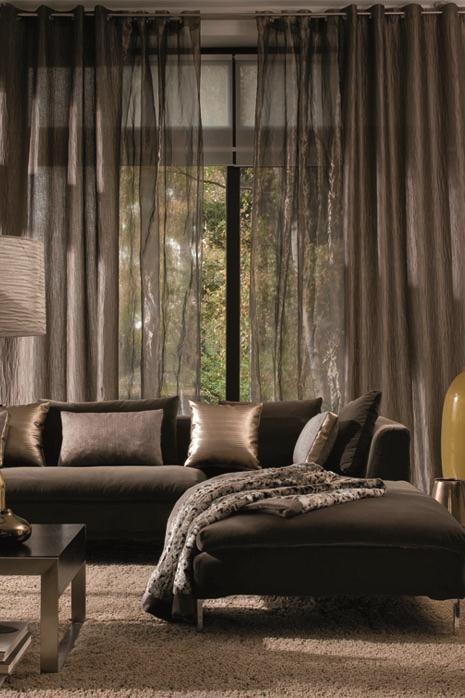 Guía-rápida-para-acertar-con-las-cortinas-textil-organza-inspiración-salón