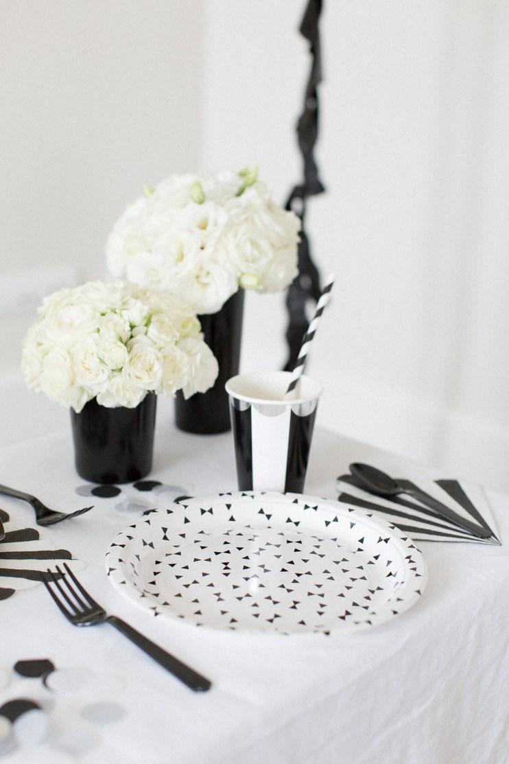 Una fiesta infantil en blanco y negro