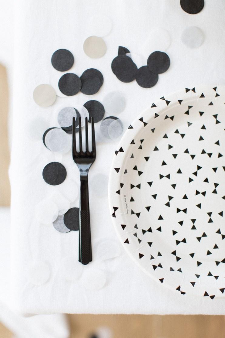 Una fiesta infantil en blanco y negro