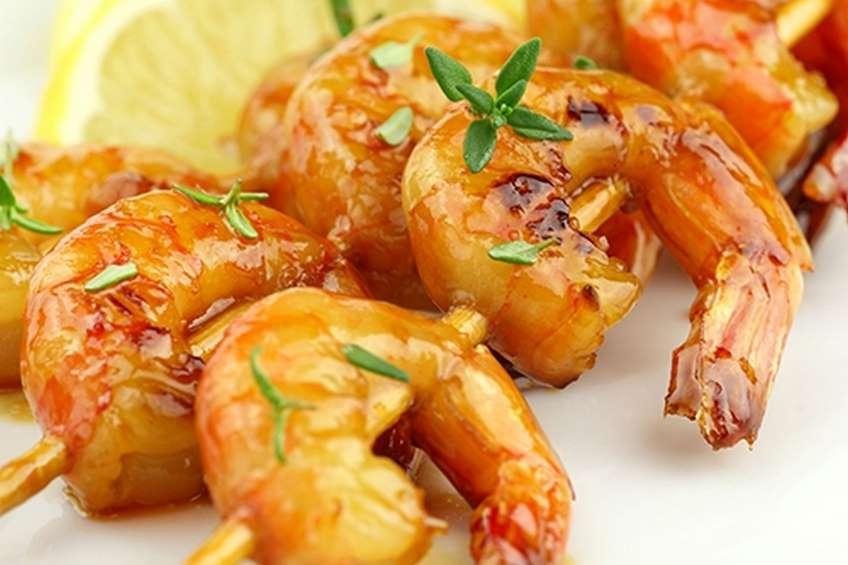 brocheta-de-gambas-glaseadas.jpg
