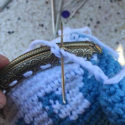 Cadeneta-pez2-monedero-de-ganchillo