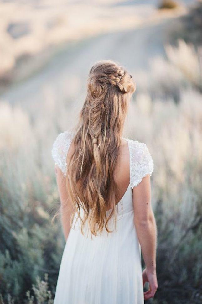 15-Gorgeous-Half-Up-Half-Down-Hairstyles-for-Your-Wedding-Bridal-Musings-Wedding-Blog-101