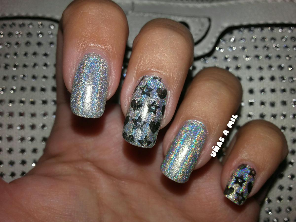 uñas_a_mil_blog_decoracion_diseño_nail_art_uñas_nails_esmalte_holográfico_stamping_colaboración_web_nurbesten_born_pretty_store (2)