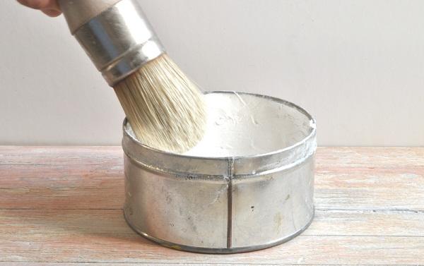 aplicar cera sobre chalk paint