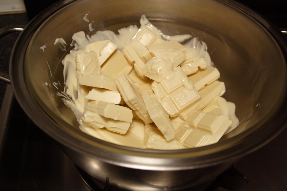 MOUSSE DE CHOCOLATE BLANCO 1