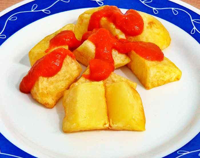 Patatas bravas