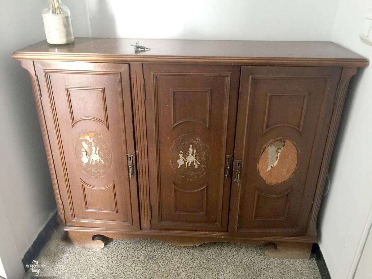 How to transform furniture easily with old fashioned milk paint and decoupage · My Sweet Things