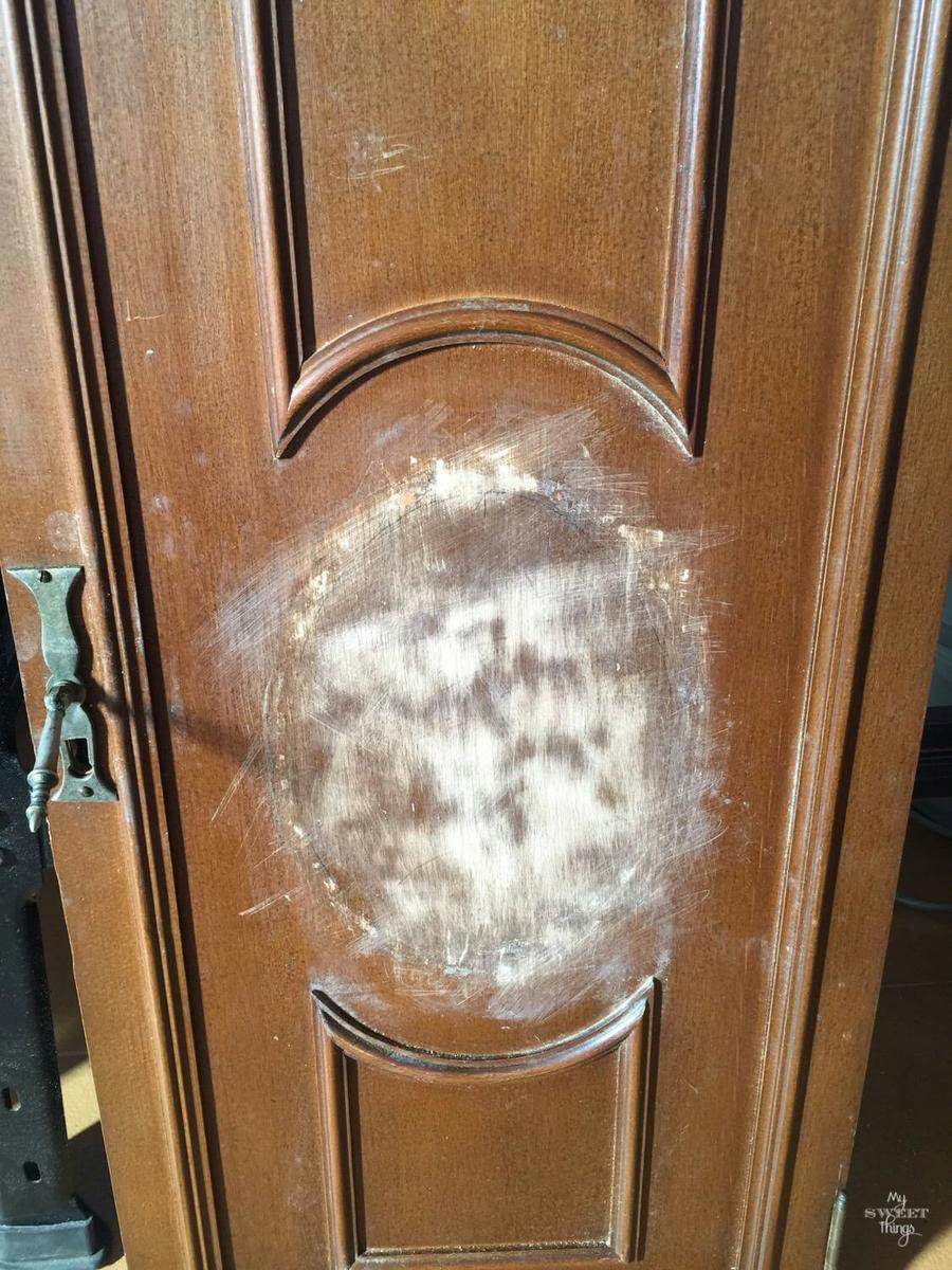 How to transform furniture easily with old fashioned milk paint and decoupage · My Sweet Things