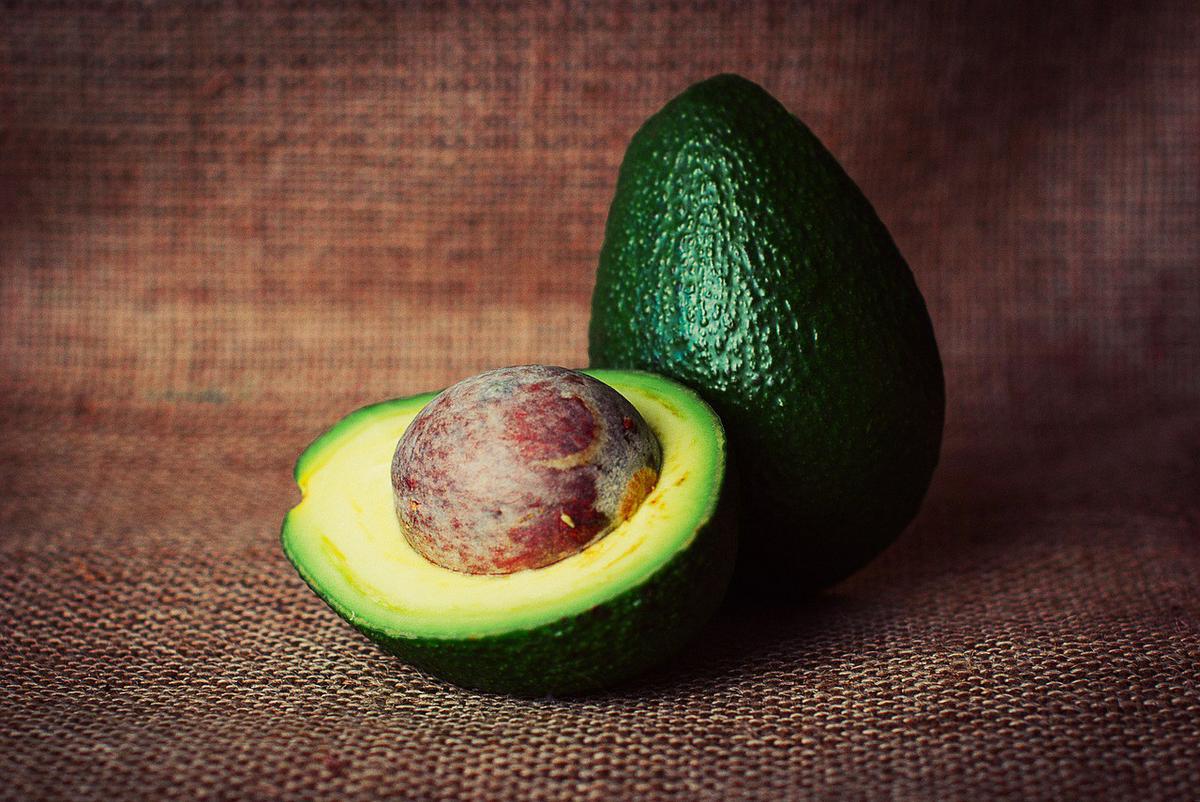 avocado-933060_1280