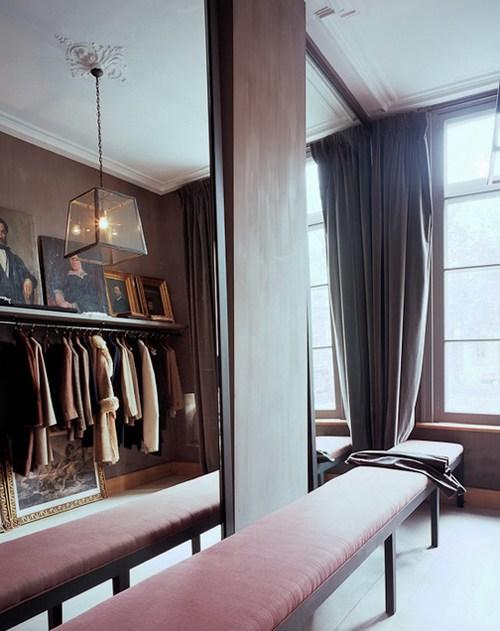 21 chic closets 01
