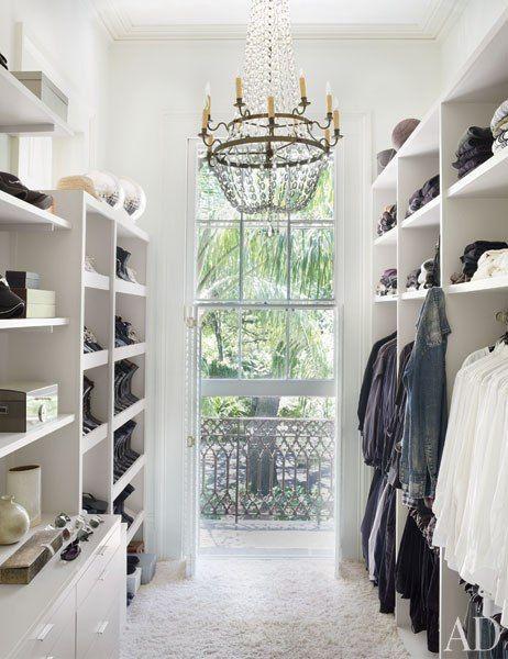 21 chic closets 12