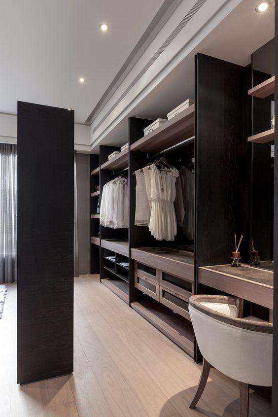 21 chic closets 02