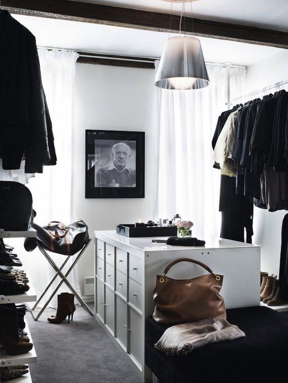 21 chic closets 09