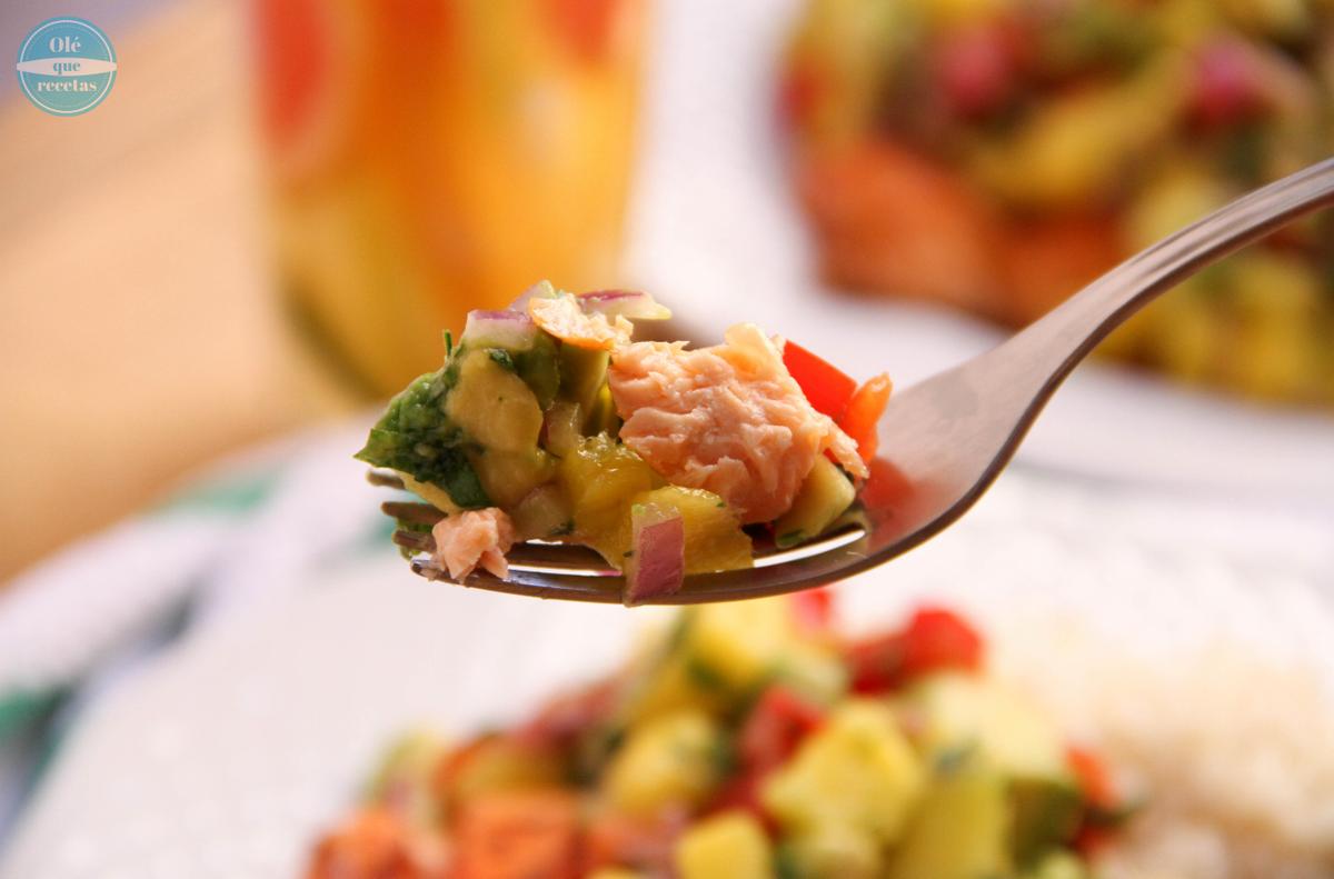 Ensalada con mango y aguacate