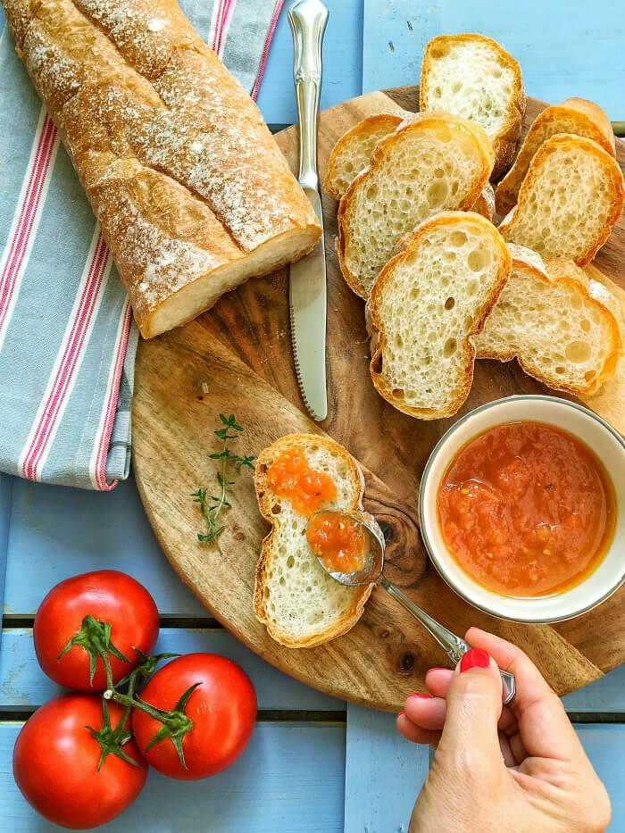 Pan tostado en rebanadas