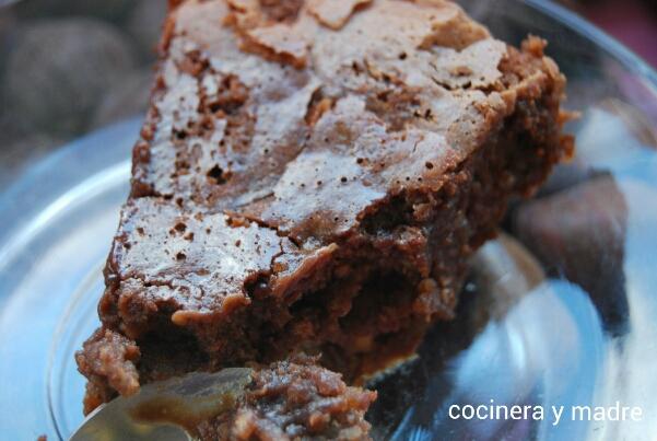 bizcocho de chocolate y castañas