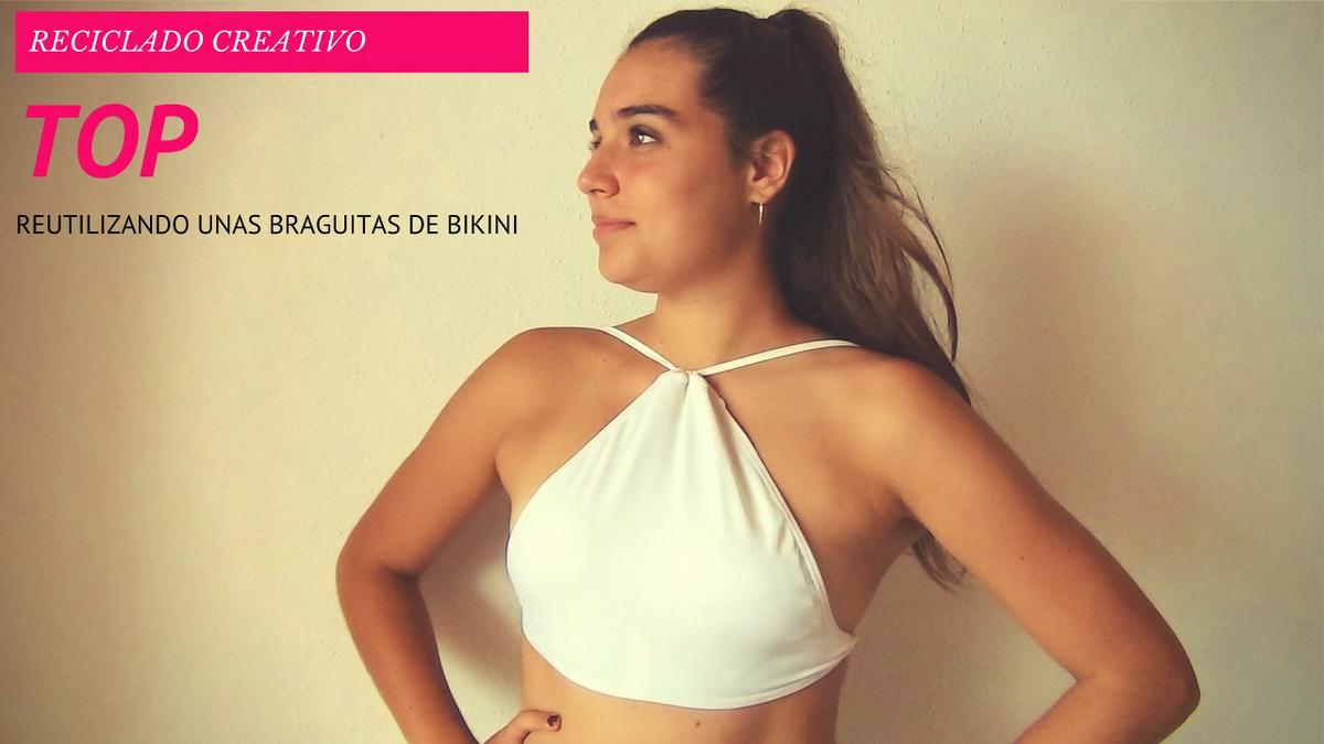 Top bikini con unas braguitas de bikini