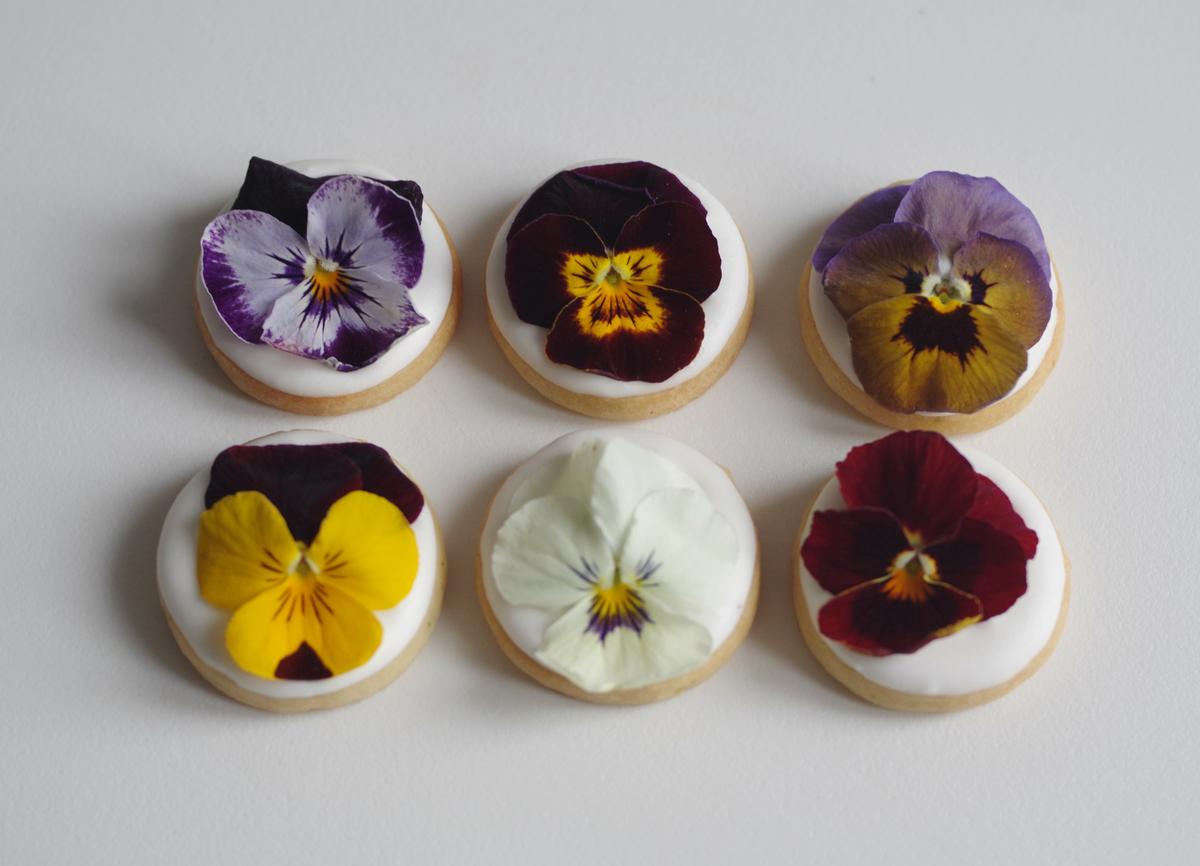 doctorcookies galletas flor comestible edible flower cookies (5).JPG