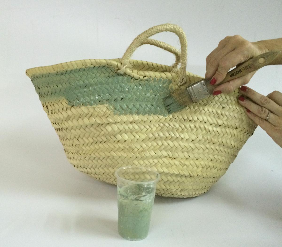 milk paint con bondig agent