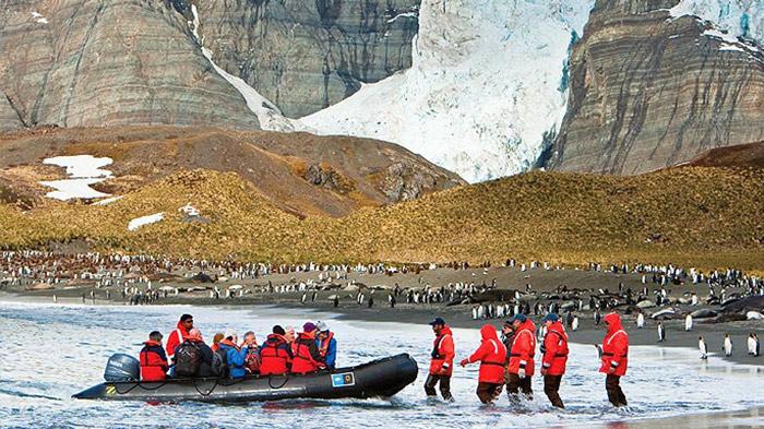 Lindblad expeditions