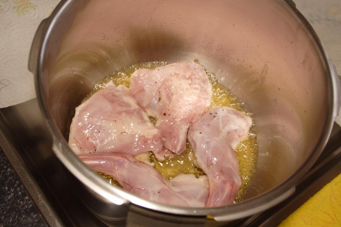 CONEJO GUISADO A LA CAMPESINA 1