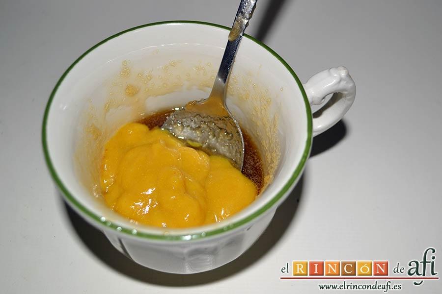 Bola de cerdo con miel y mostaza, añadir la mostaza