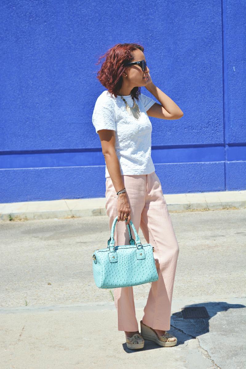 Pantalón rosa cuarzo y turquesa 3