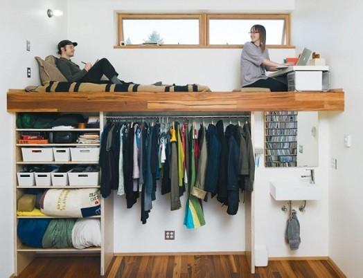 aprovechar el espacio debajo de la cama en reducidos espacios