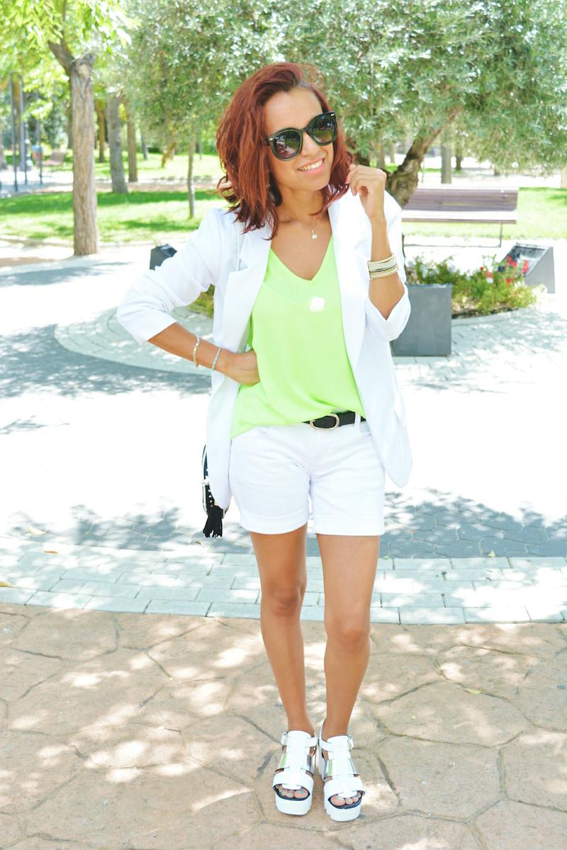 Look blanco y Neon 13