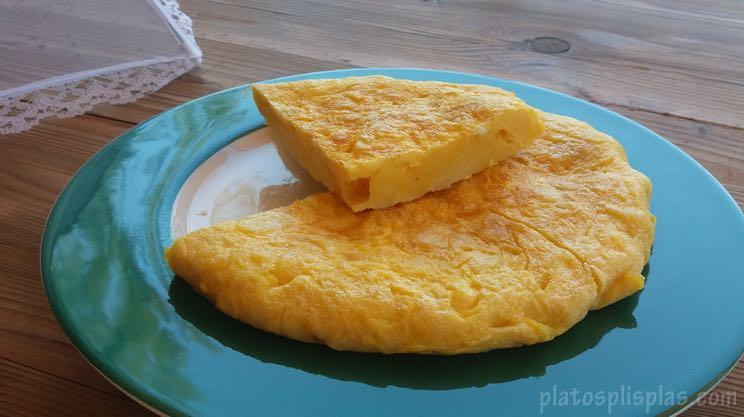 Tortilla de patatas ligera