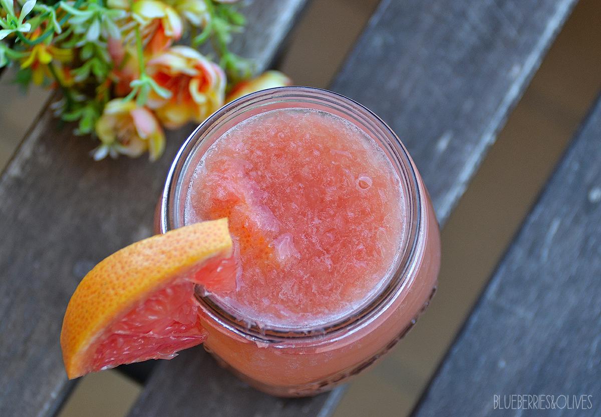 Limonada-de-pomelo-con-burbujas-Sparkling-grapefruit-lemonade-4