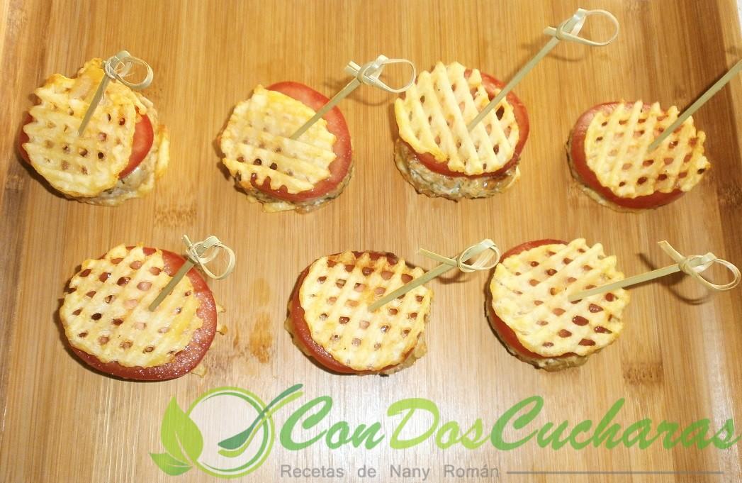 Tapa de hamburguesa con patatas