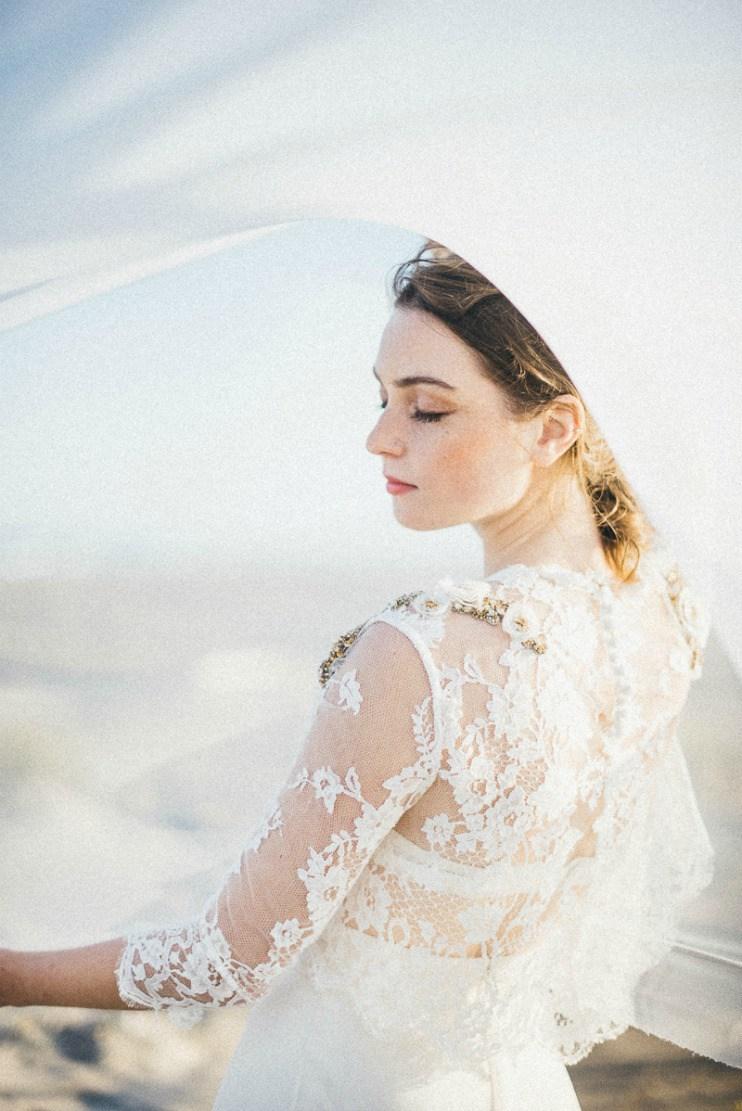 Editorial en la playa: soft windy love