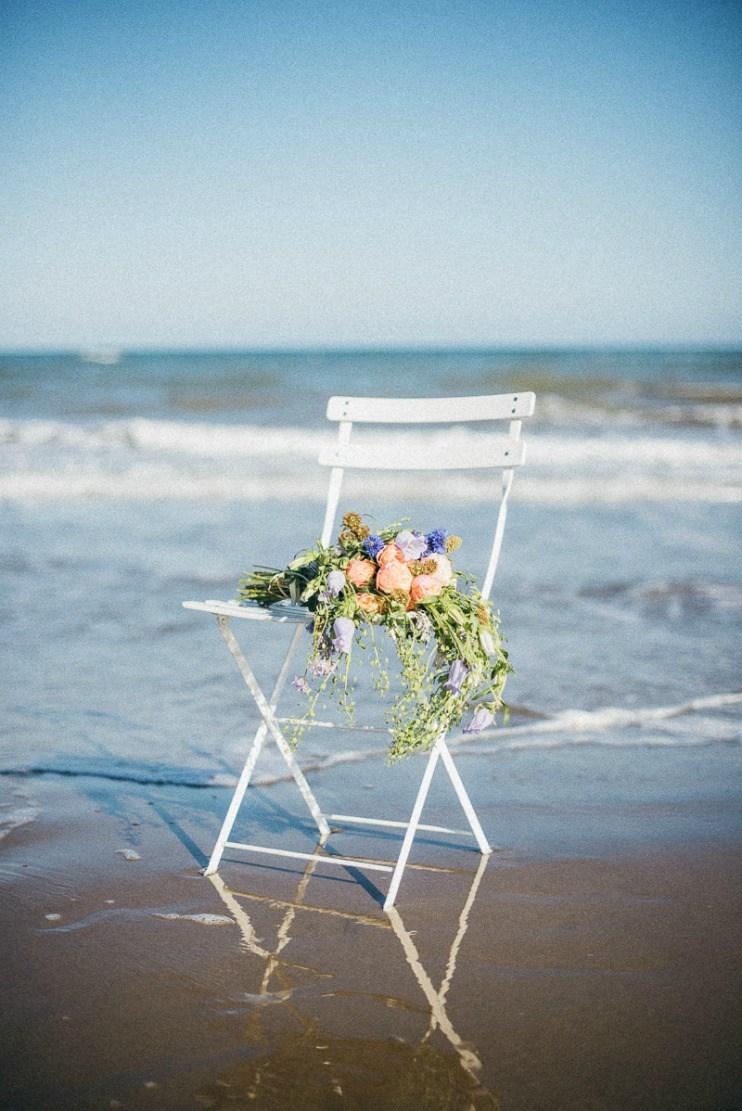 Editorial en la playa: soft windy love